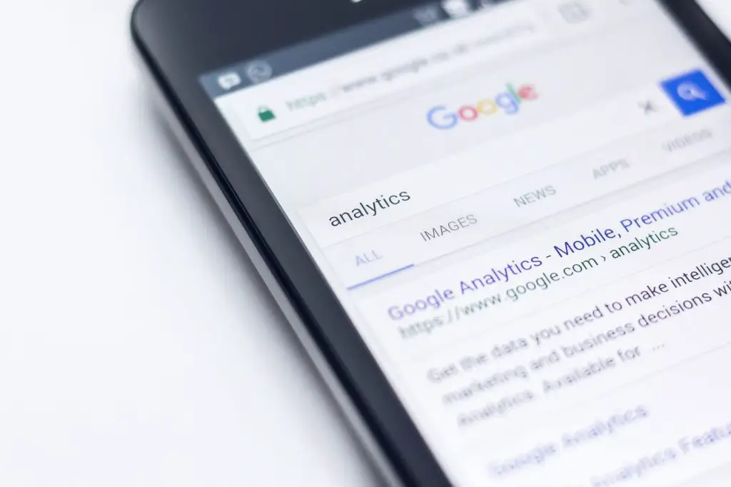 Waar vind ik het telefoonnummer van Google Helpcenter?