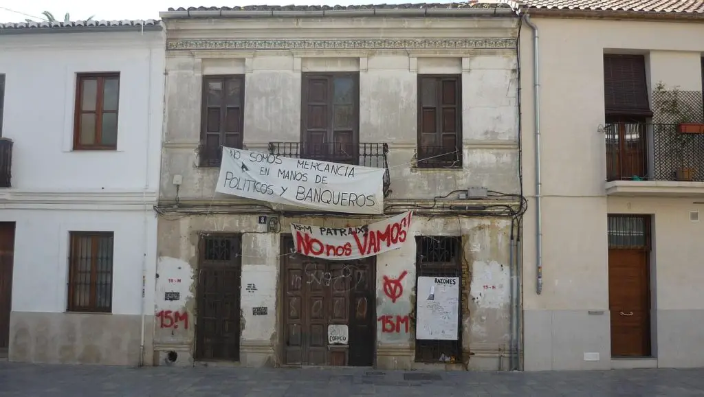 Wat is het telefoonnummer van de klachtenafdeling?